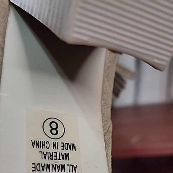 Charlotte Russe Camel Suede Like  Ankle Boots . Brand New In The Box. Size 8 - Picture 6 of 6